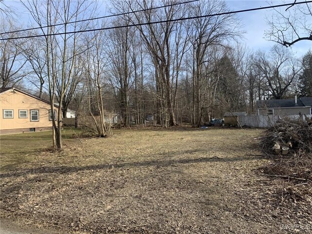 273 Dawn Ave, Evans, NY 14006