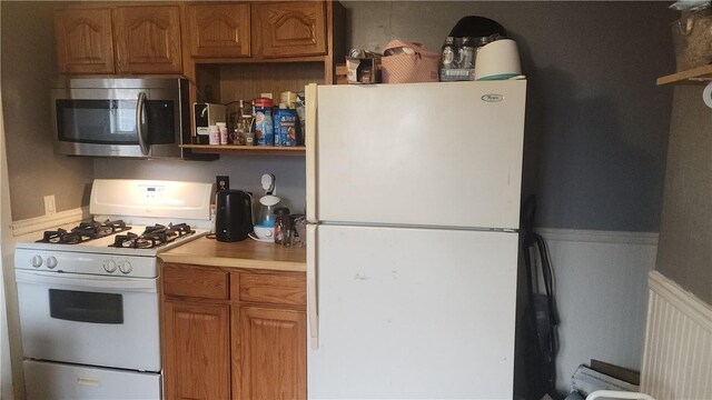 55 Miller St, Seneca Falls, NY 13148 - photo 10