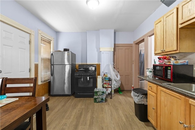 809 Oswego St, Utica, NY 13502 - photo 23
