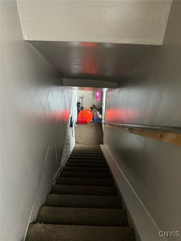 163 E 9th St, Oswego-City, NY 13126 - view of staircase