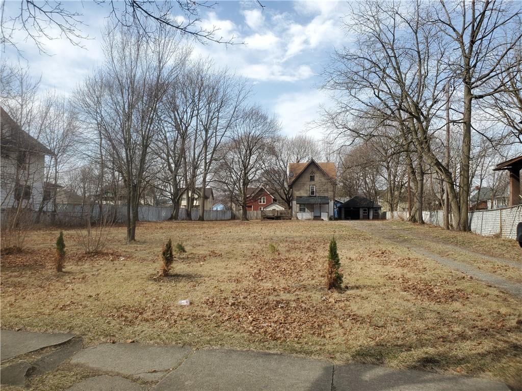1219 Lake St, Elmira-City, NY 14901 - view of yard with fence