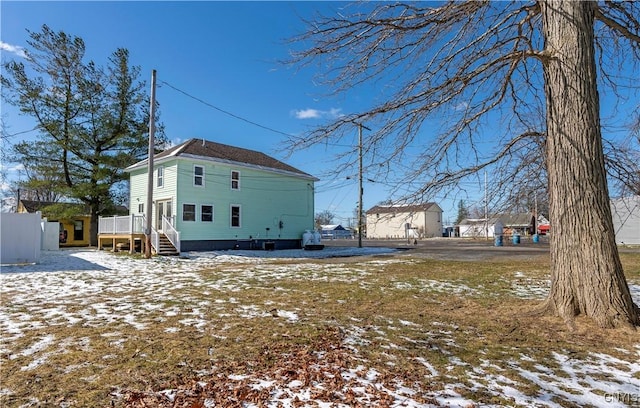 806 Clifford Ave, Vienna, NY 13157 - view of snow covered rear of property