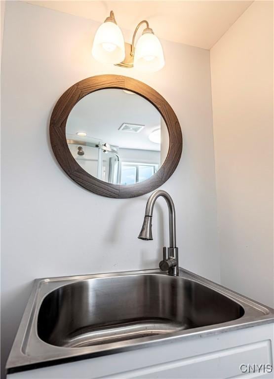 806 Clifford Ave, Vienna, NY 13157 - interior details with a sink and visible vents