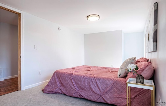 806 Clifford Ave, Vienna, NY 13157 - bedroom with carpet and baseboards