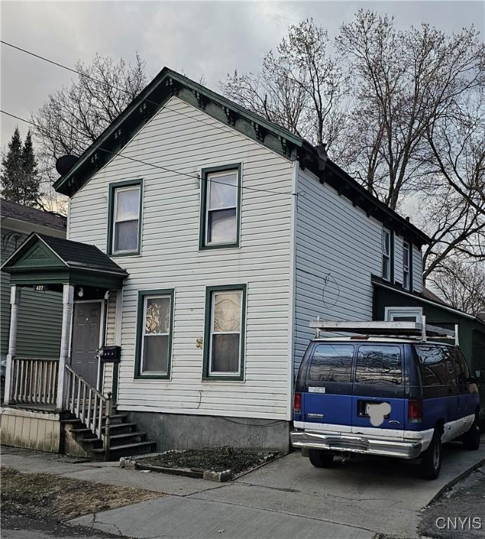 437 Aiken St, Utica, NY 13502 - view of front of house