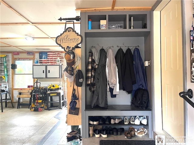 view of mudroom