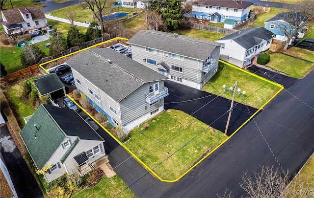 drone / aerial view featuring a residential view