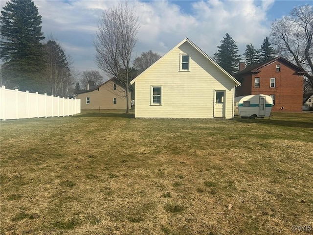 140 Riverside Dr, Utica, NY 13502 - back of property