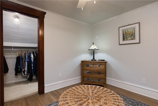162 Princeton Ave, Corning-City, NY 14830 - living area featuring baseboards, crown molding, wood finished floors, and a ceiling fan