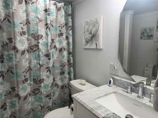 612 Oswegatchie Rd, Palatine, NY 13428 - full bath with vanity, toilet, curtained shower, and crown molding