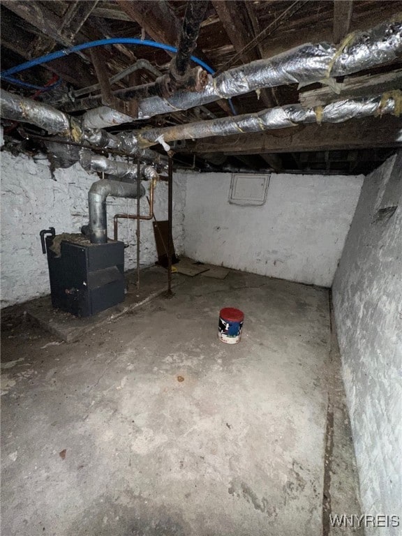 view of unfinished below grade area
