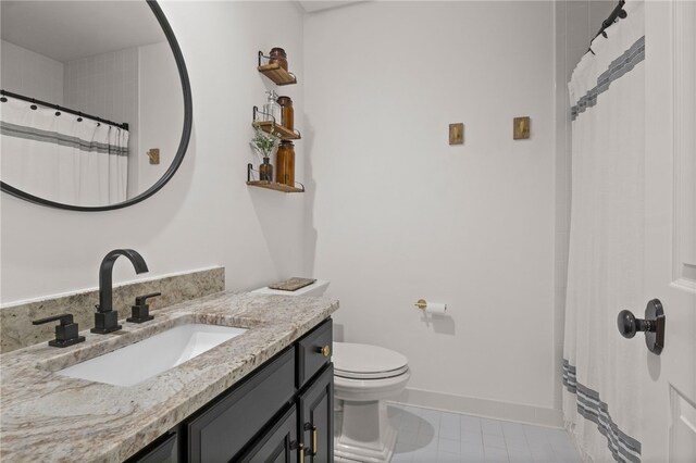 full bath featuring vanity, curtained shower, toilet, baseboards, and tile patterned flooring