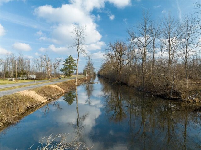 229 S Canal St, Lenox, NY 13032