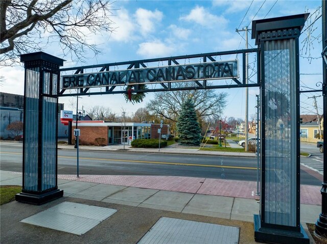 229 S Canal St, Lenox, NY 13032