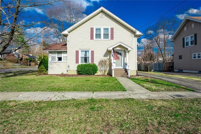 120 Westmont Ave, Elmira, NY 14905 - traditional home with fence and a front lawn