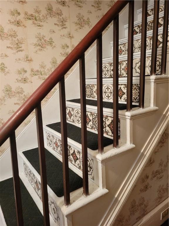 810 River Rd, Sanford, NY 13754 - stairway with wallpapered walls