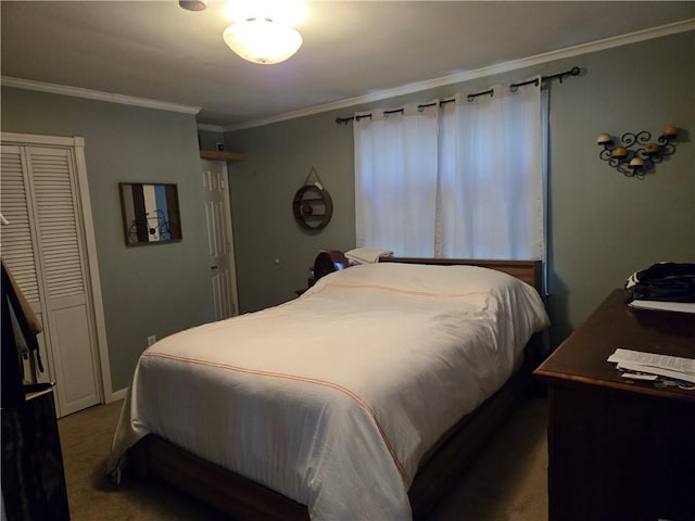 carpeted bedroom featuring a closet and crown molding
