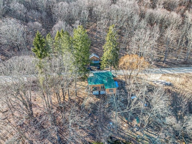 aerial view of property and surrounding area