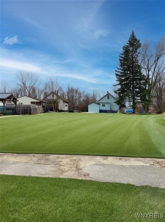 5645 Girard Ave, Niagara Falls, NY 14304