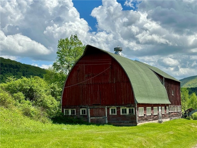 1114 Bull Run Rd, Middletown, NY 12455 - view of barn featuring a yard
