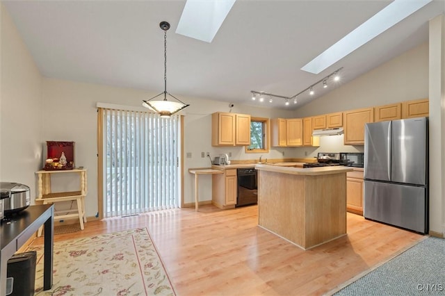 kitchen with light countertops, stainless steel appliances, light brown cabinetry, a center island, and light wood-style floors