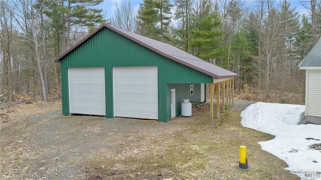 view of detached garage
