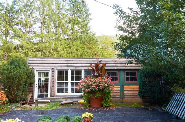 265 Main St, Delhi, NY 13753 - view of outbuilding featuring an outdoor structure