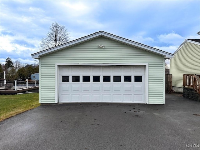 view of detached garage