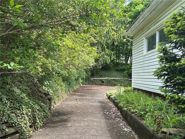 174 N Bennett St, Bradford-City, PA 16701 - view of yard