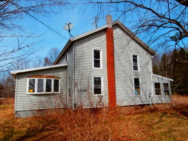 view of side of home