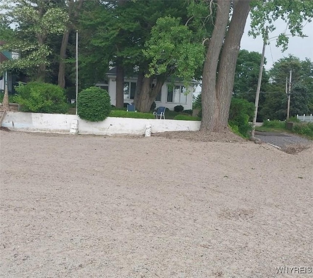 8784 Lake Shore Rd, Evans, NY 14006 - view of obstructed view of property