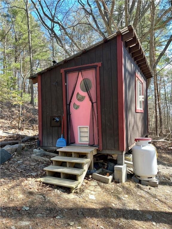 115 Forest Hills Dr, Elmira, NY 14905 - view of outbuilding with an outbuilding and entry steps