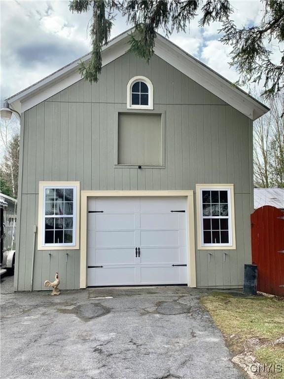 424 White St, Sangerfield, NY 13480 - photo 34
