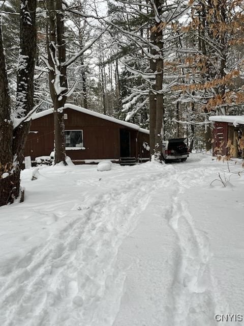 172 Green St, Ephratah, NY 13452 - view of snow covered property
