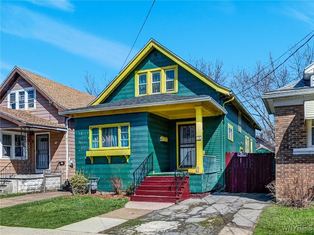 43 Freund St, Buffalo, NY 14211 - bungalow with fence