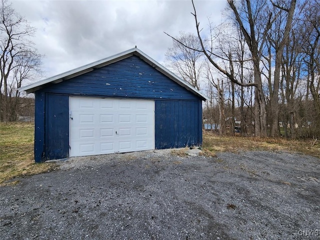 view of detached garage