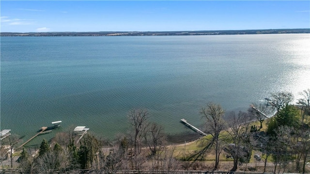 5249 N Kashong Pt, Geneva-Town, NY 14456 - photo 1
