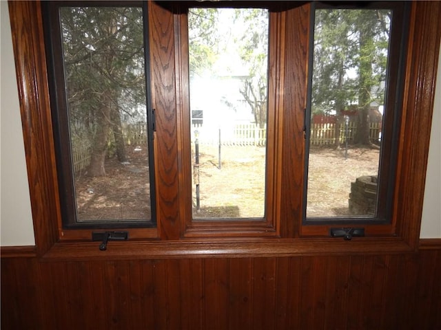 956 Hoffman St, Elmira-City, NY 14905 - view of room details