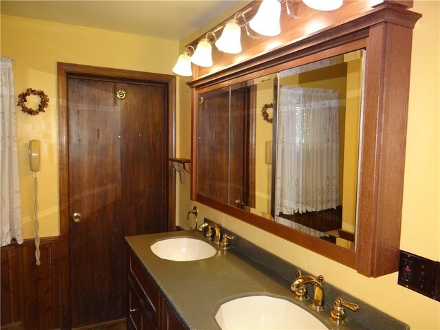 956 Hoffman St, Elmira-City, NY 14905 - full bath featuring double vanity and a sink