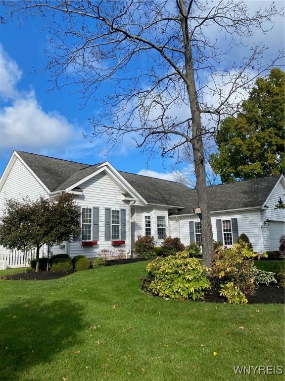 253 Glenvale Rd, Porter, NY 14174 - ranch-style home with a front yard
