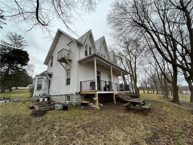 view of side of property