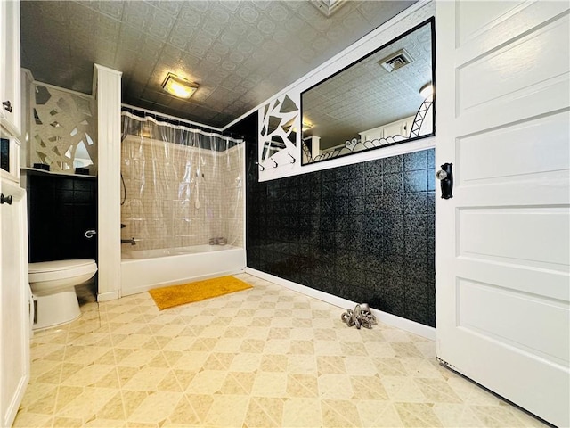 930 W 1st St, Elmira, NY 14905 - full bath featuring shower / bath combination with curtain and toilet