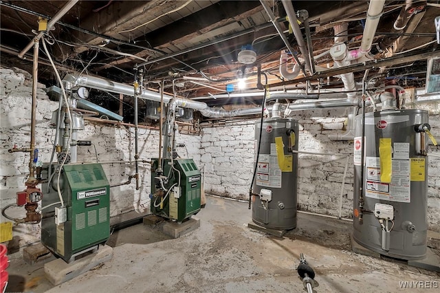 192 Pine St, Lockport City, NY 14094 - unfinished basement with gas water heater and a heating unit