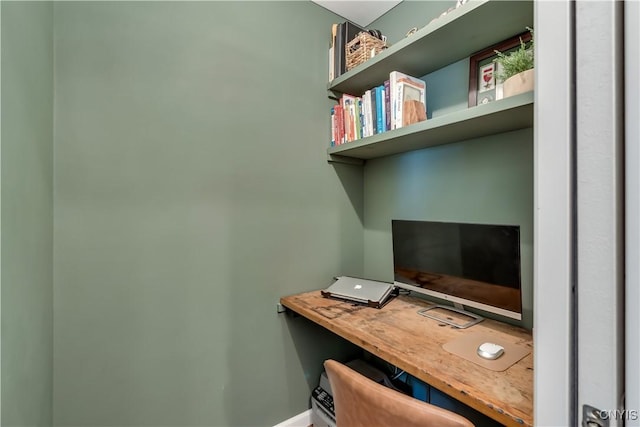 office with baseboards