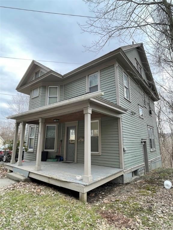 exterior space featuring a porch