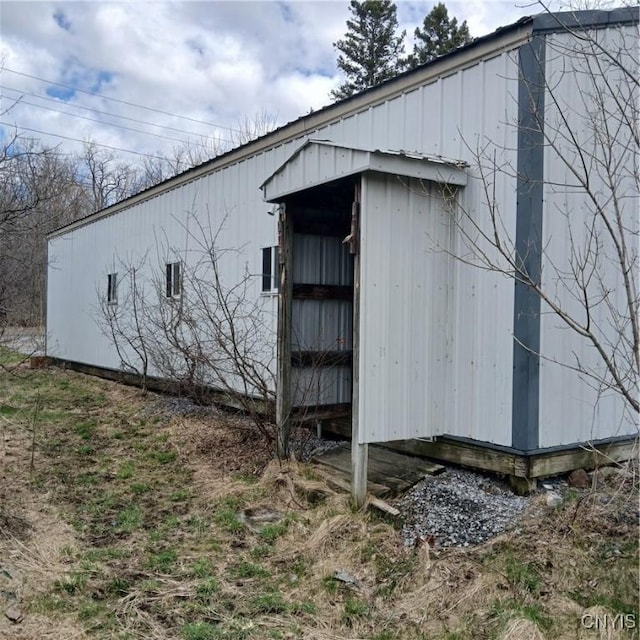 654 Water St, Watertown-City, NY 13601 - view of outdoor structure featuring an outbuilding