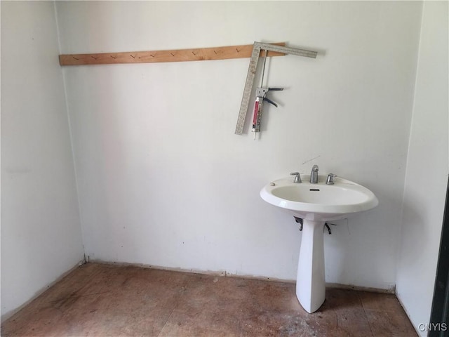 620 Albion Cross Rd, Albion, NY 13142 - bathroom featuring a sink