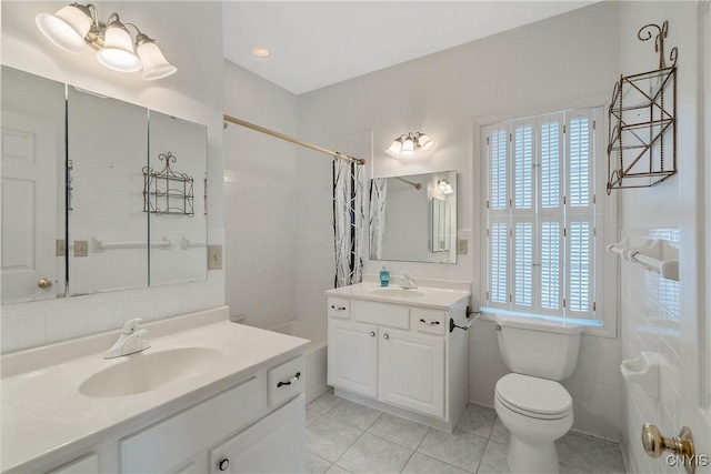 28 Wedgeworth Dr, West Monroe, NY 13167 - full bath featuring tile patterned floors, two vanities, toilet, and a shower with curtain