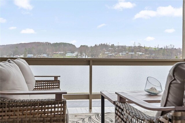 6186 Reservoir Rd, Lebanon, NY 13346 - view of balcony