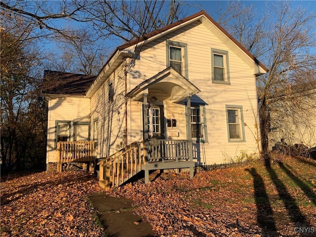 view of front of property